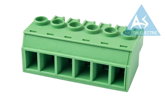 Pitch : 7.62 mm, 600V, 41A   (XX = 02P~12P)