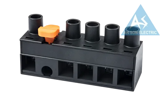 Pitch : 7.62mm, M3, 600V, 25A   (XX = 03P~12P)